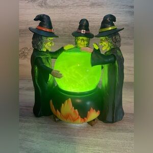 Halloween Snow globe Three Witches Green Swirl Large Decor Excellent